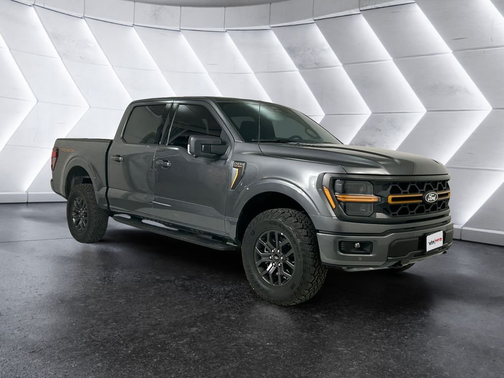 Used 2025 Gray Ford Tremor image 1