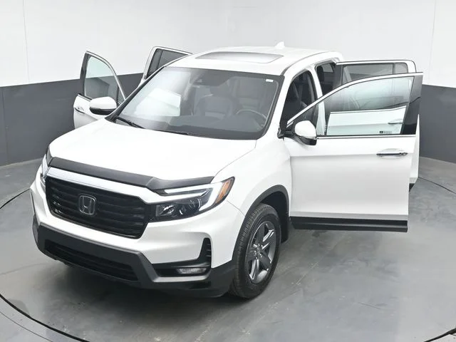 Used 2023 White Honda RTL-E image 50