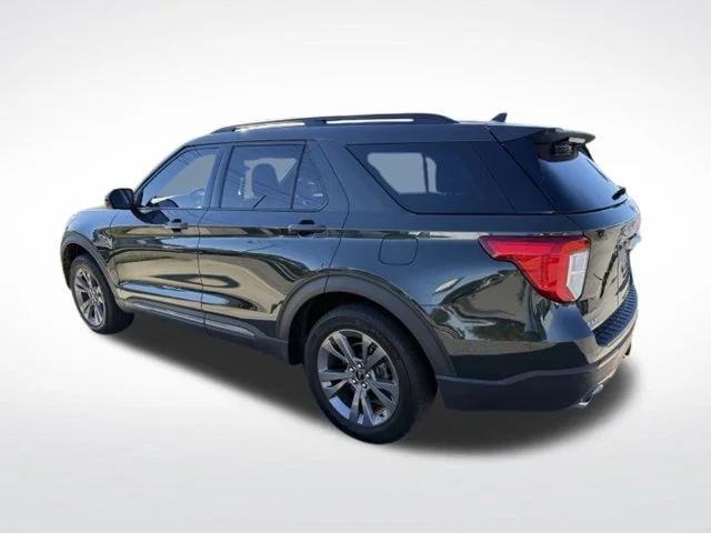 Used 2024 Green Ford XLT image 6