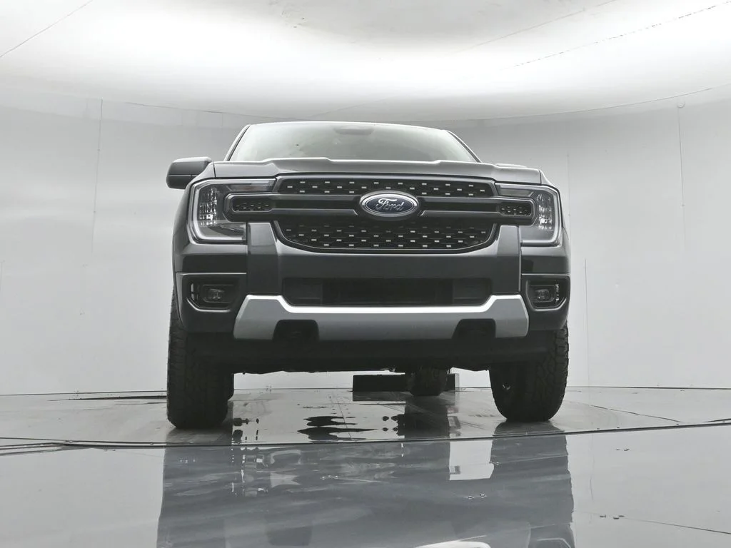 New 2026 Black Ford XLT image 42