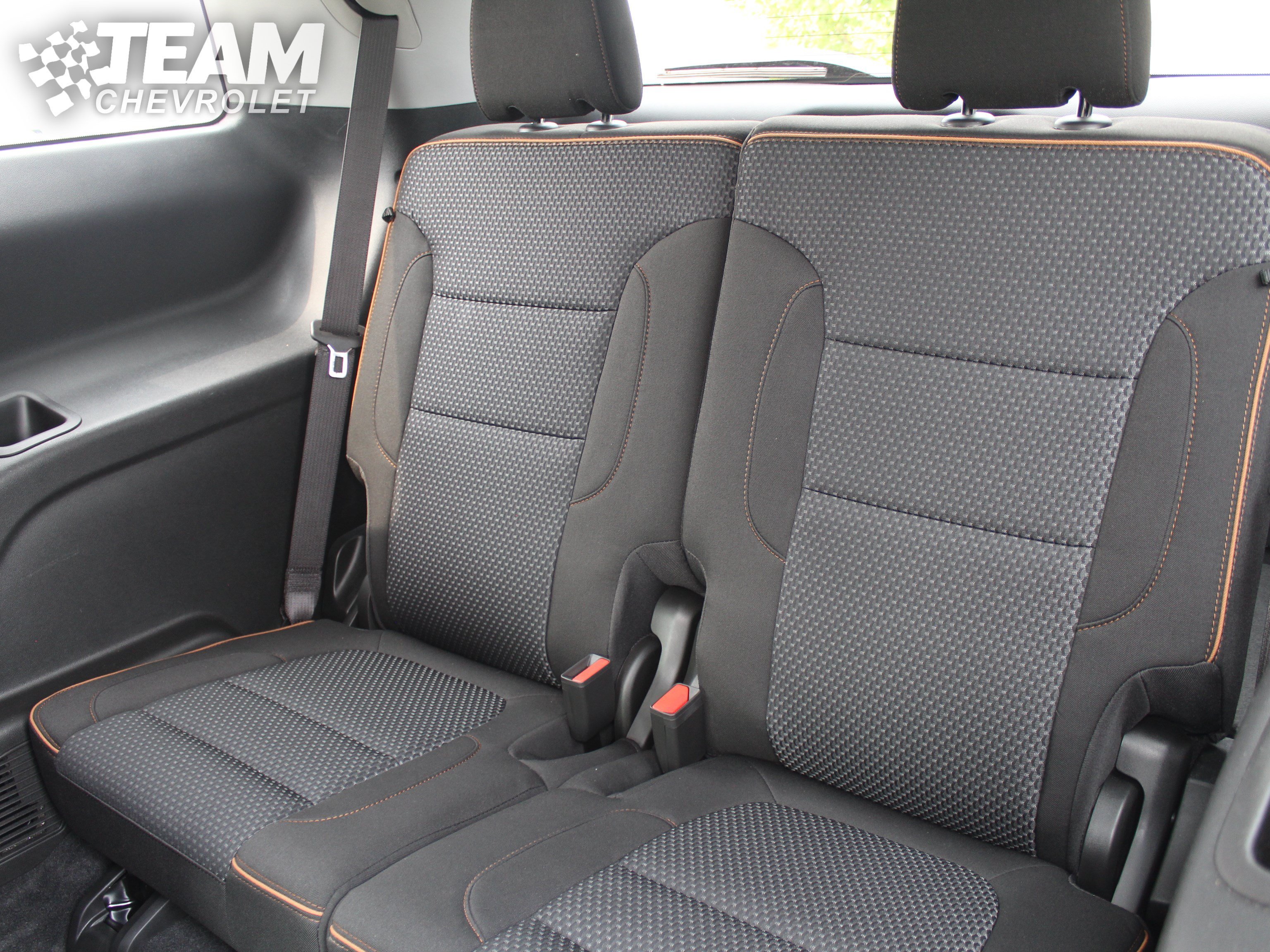 Used 2023 Summit White GMC AT4 image 23