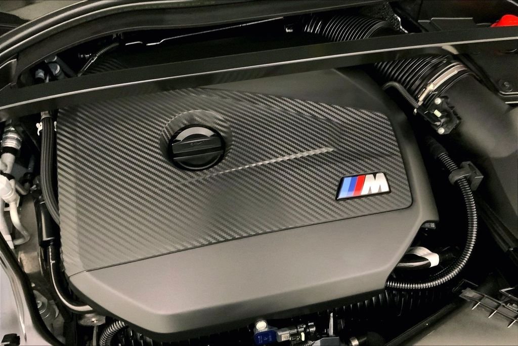 Used 2025 Brooklyn Grey Metallic BMW  image 30