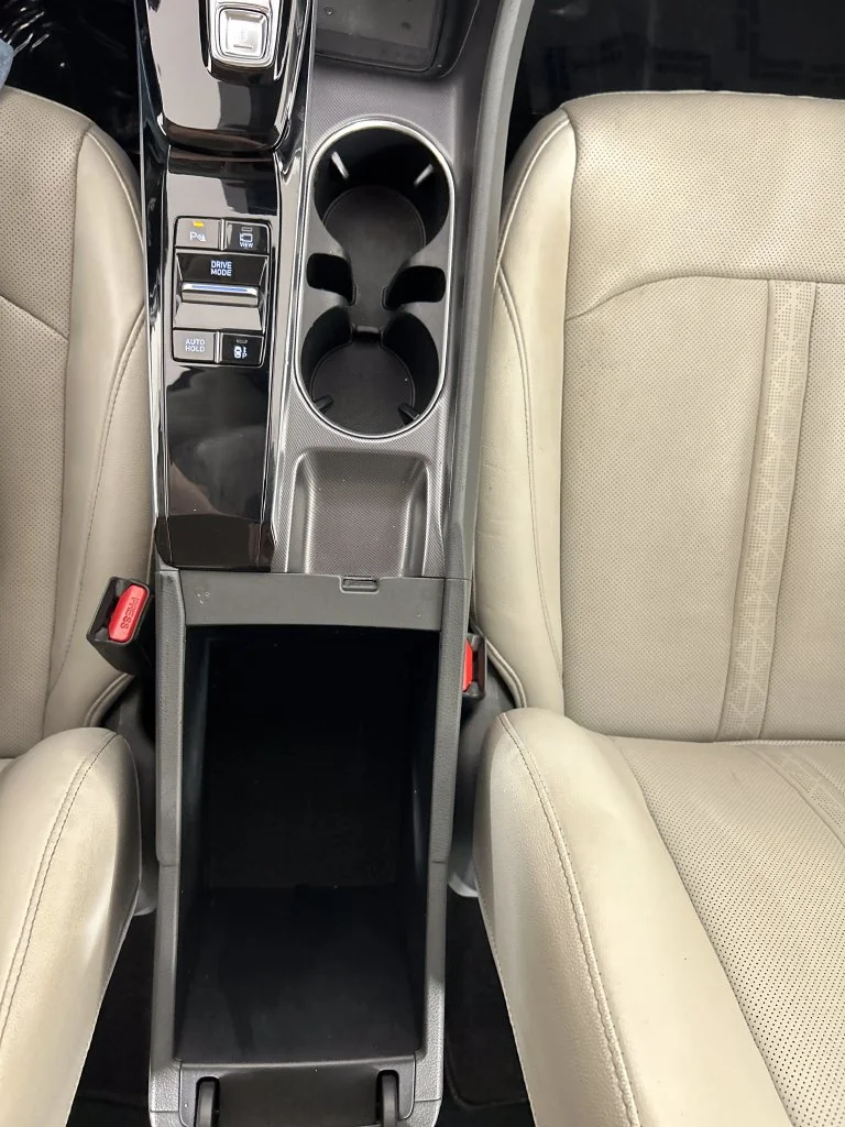 Used 2022 Gray Hyundai Limited image 14