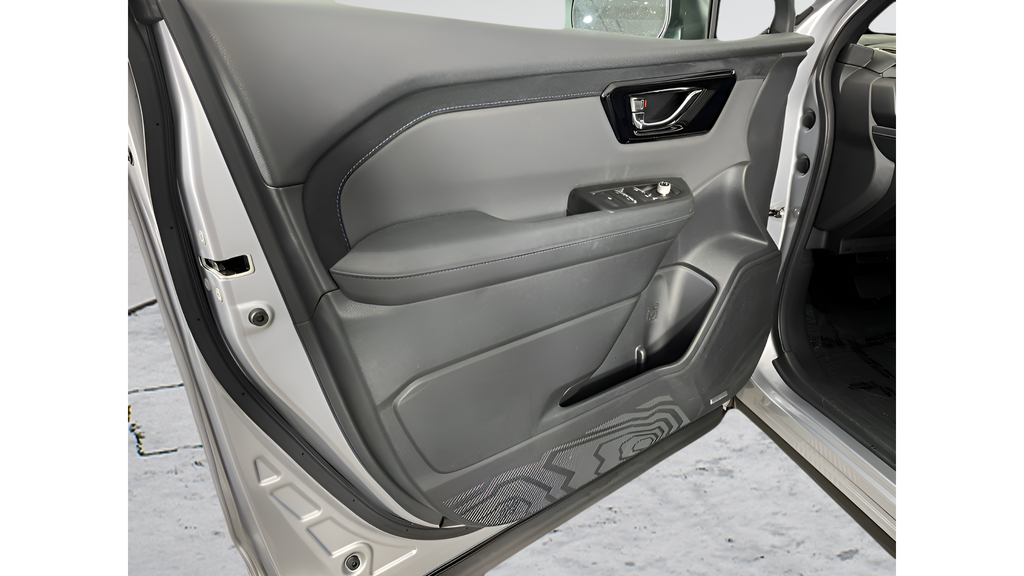 Used 2026 Silver Subaru Limited image 9