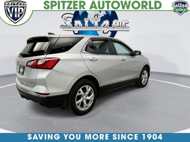 Used 2018 SILVER ICE METALLIC Chevrolet LT image 9