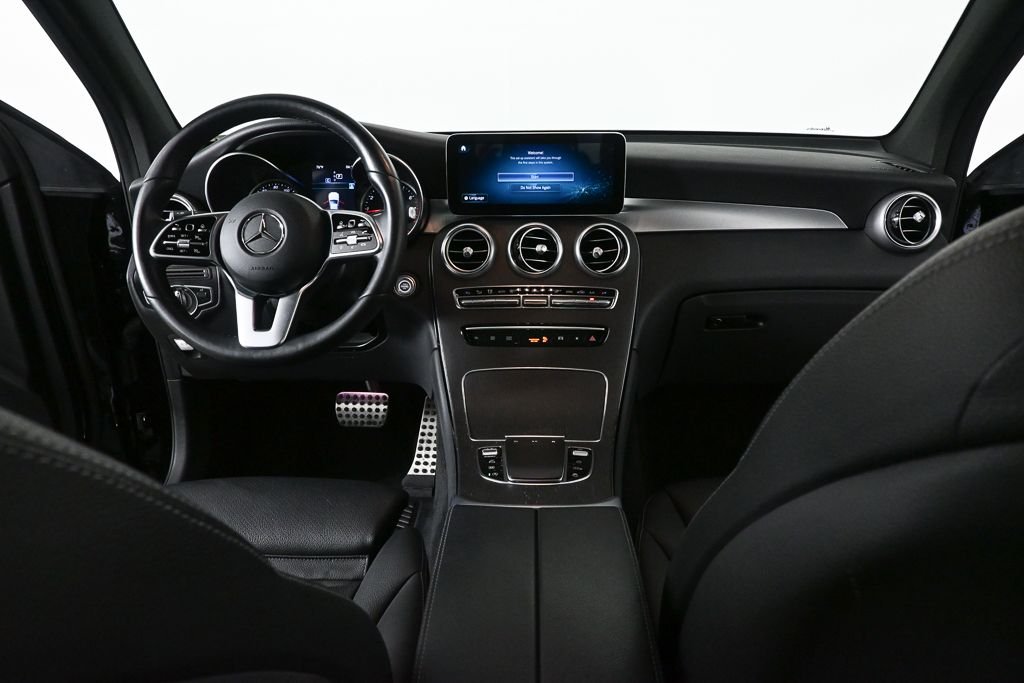 Used 2022 Black Mercedes-Benz GLC 300 image 17