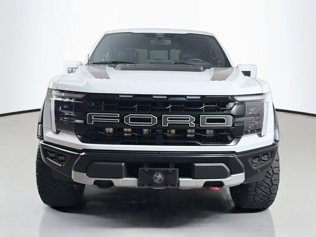 Used 2025 White Ford Raptor image 2