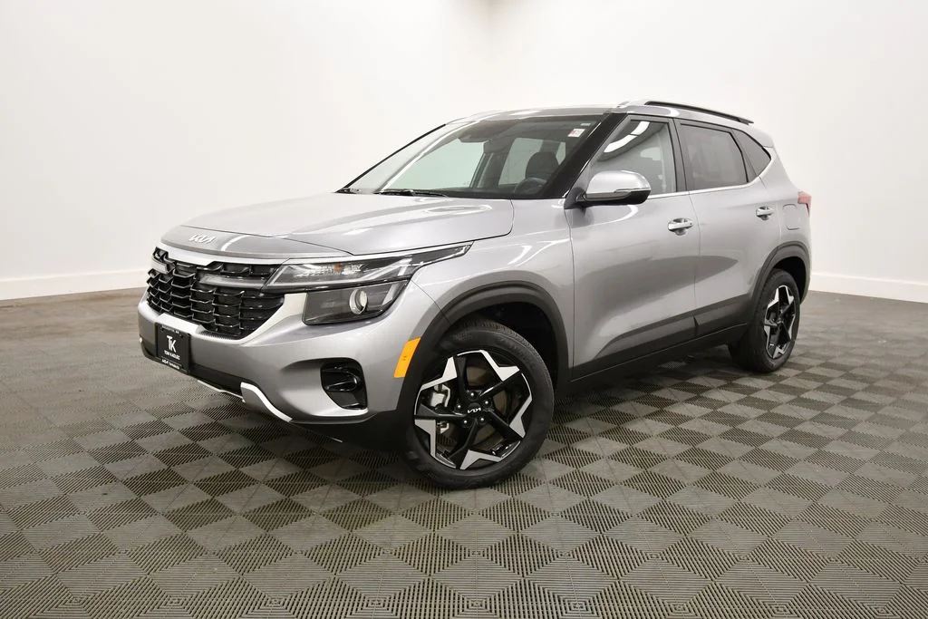 Certified 2025 Kia Seltos EX with VIN KNDERCAA7S7773742 for sale in Rochester, Minnesota