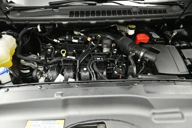 2024 Ford Edge SE - Photo 33