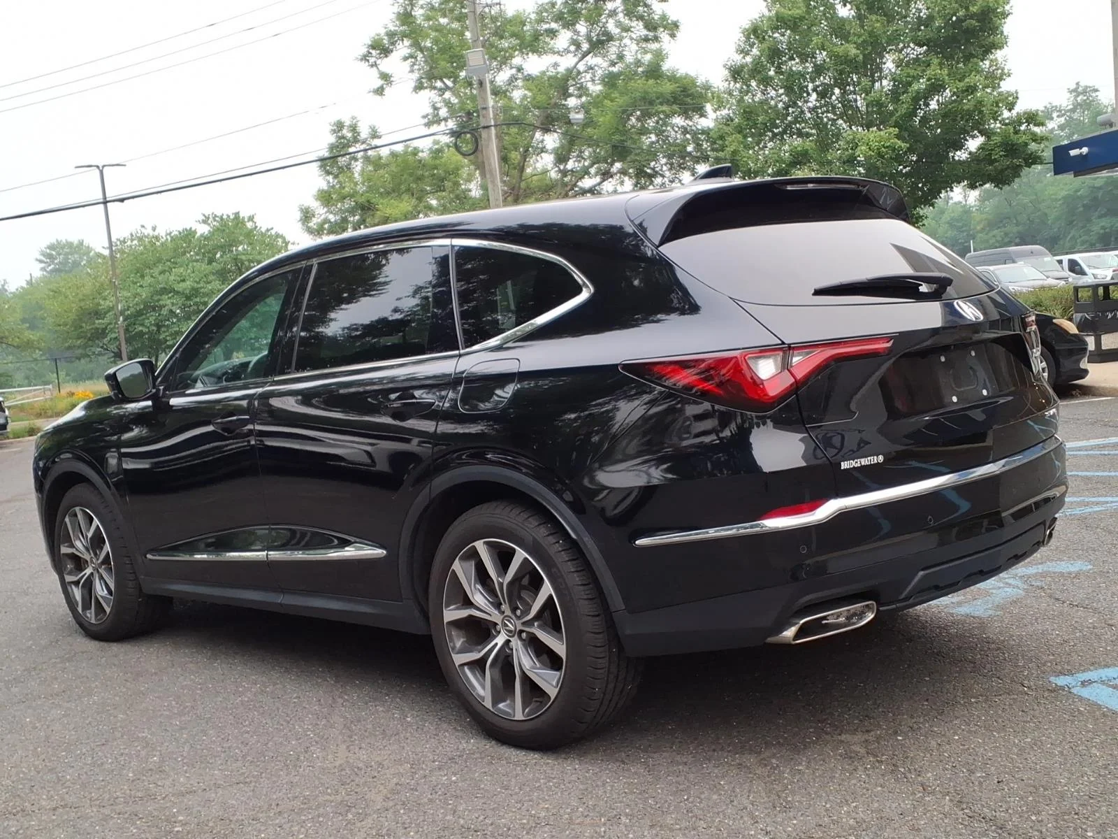 Used 2023 Majestic Black Pearl Acura SH-AWD TECH image 6