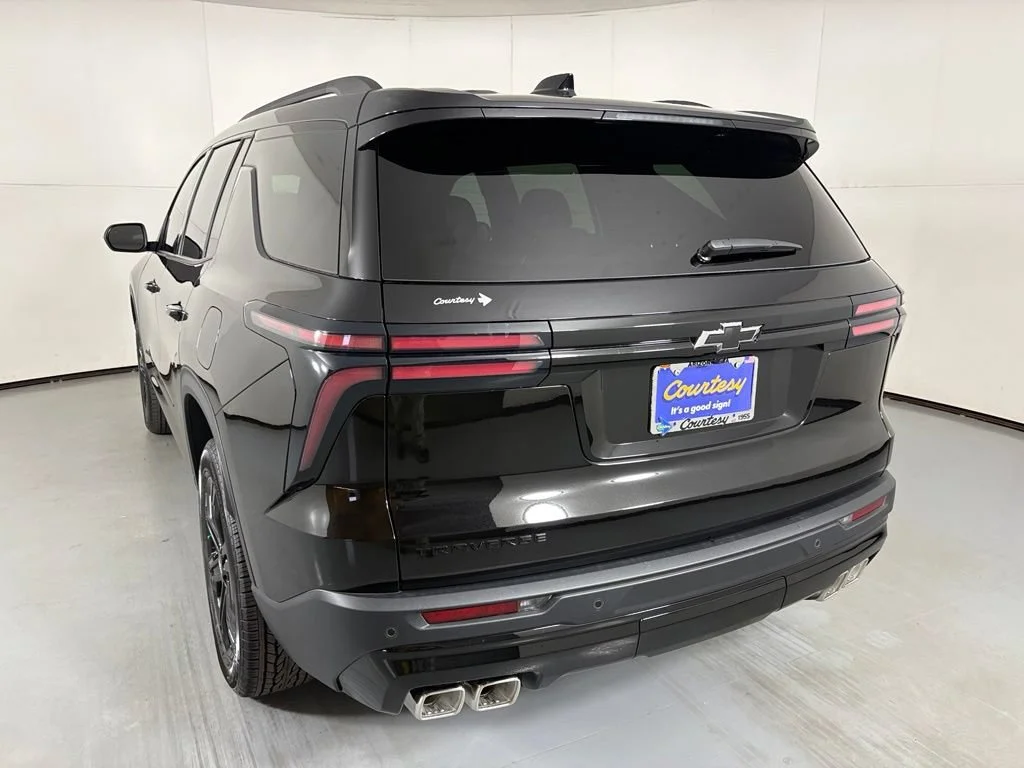 New 2027 Mosaic Black Metallic Chevrolet LT image 7