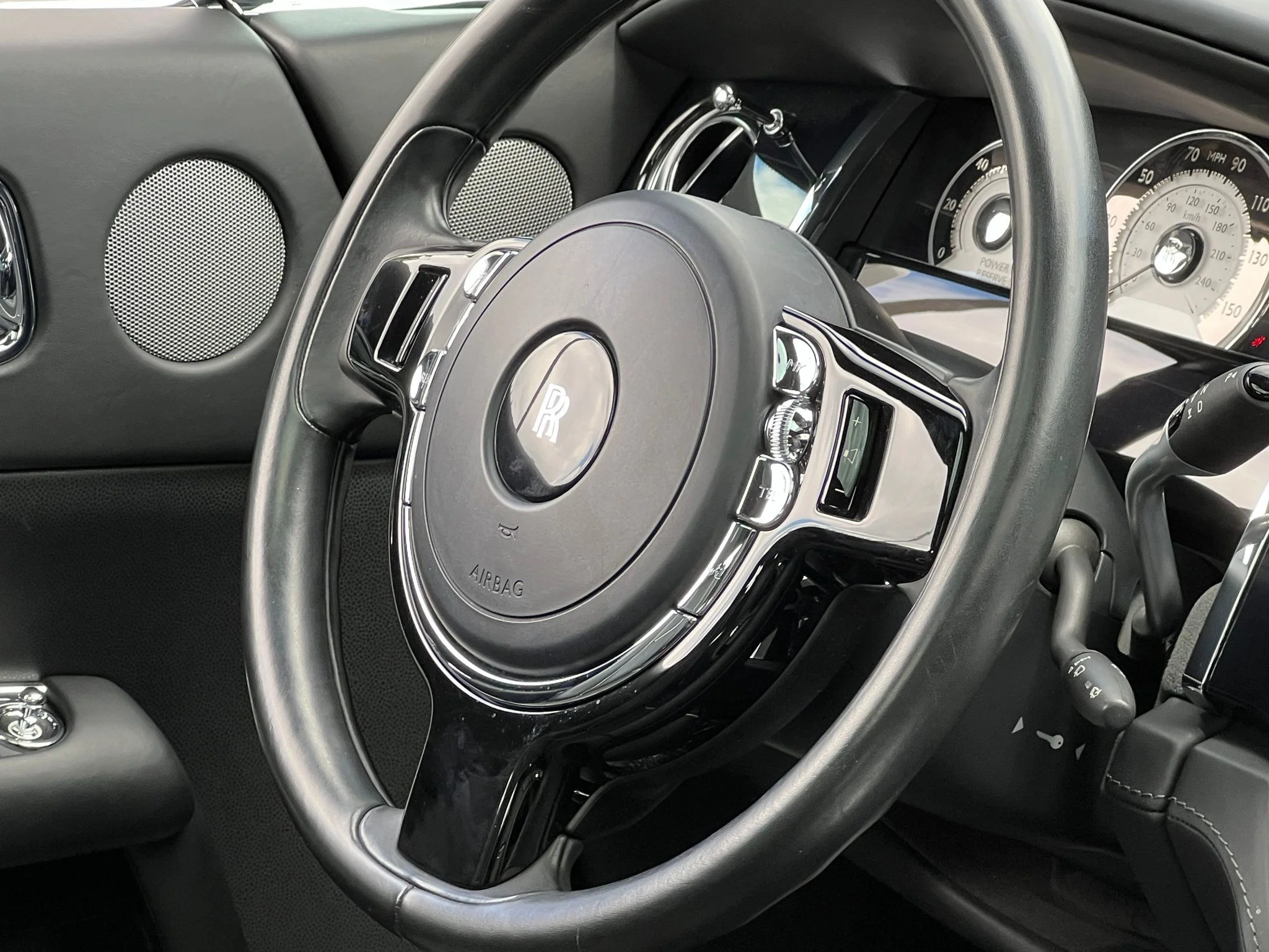 Used 2015 White Rolls-Royce Base image 22