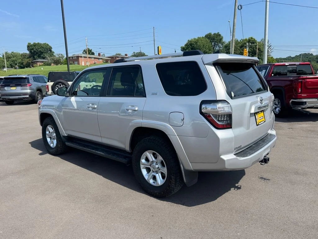 Used 2021 Silver Toyota SR5 image 4