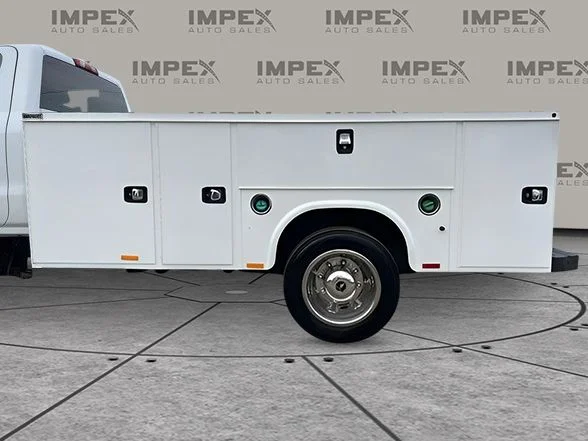 Used 2020 White Chevrolet Work Truck image 61