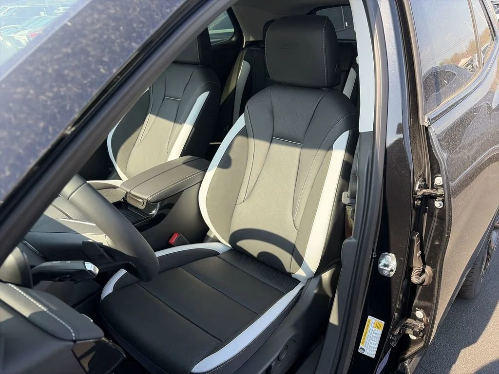 New 2026 Ebony Twilight Metallic Buick Sport Touring image 17