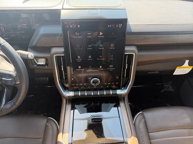 Used 2025 White GMC Denali Ultimate image 15
