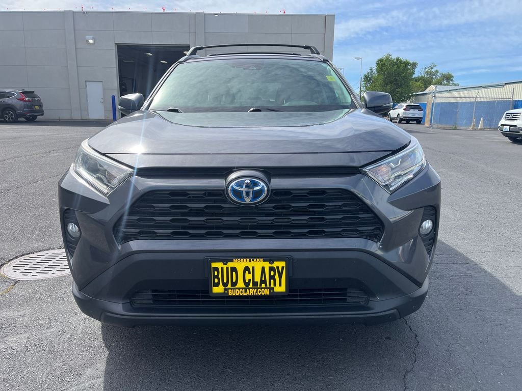 Used 2021 Gray Toyota XLE image 8