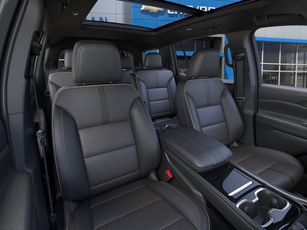 New 2026 Polar White Tricoat Chevrolet High Country image 16