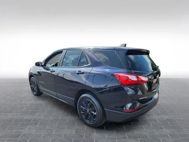 Used 2021 Blue Chevrolet LS image 5
