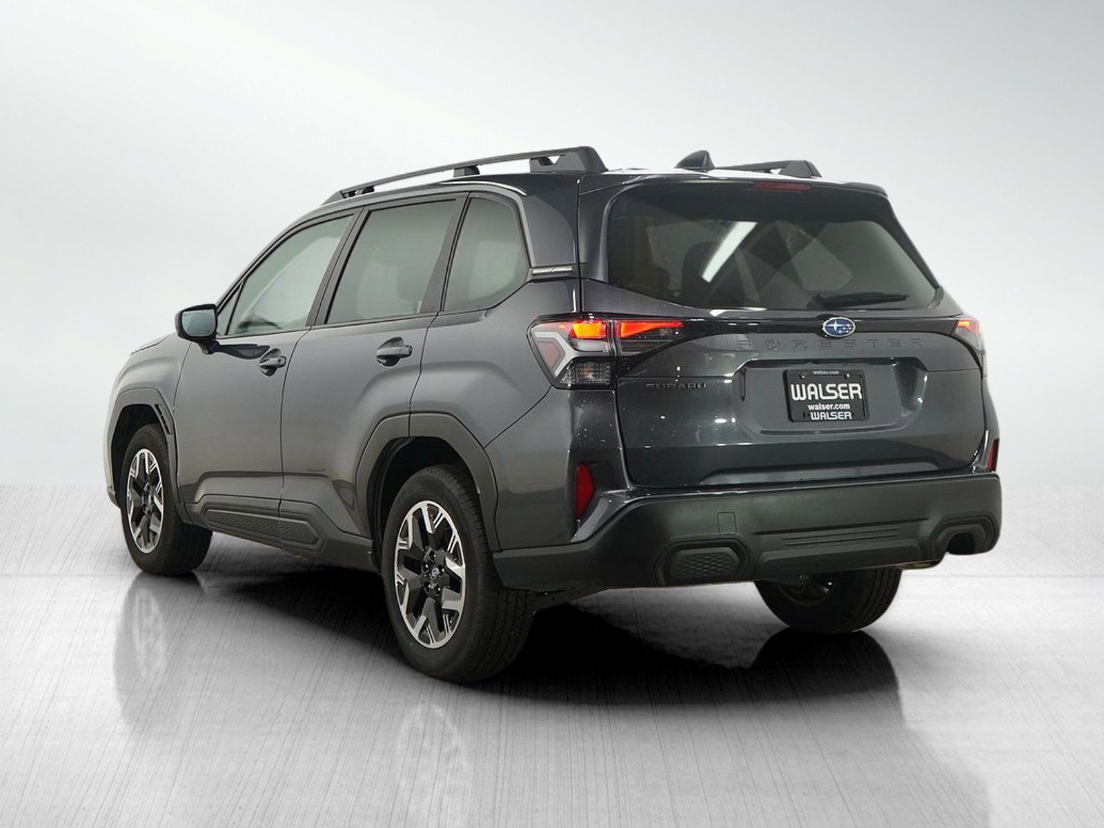 Used 2025 Gray Metallic Subaru Premium image 4