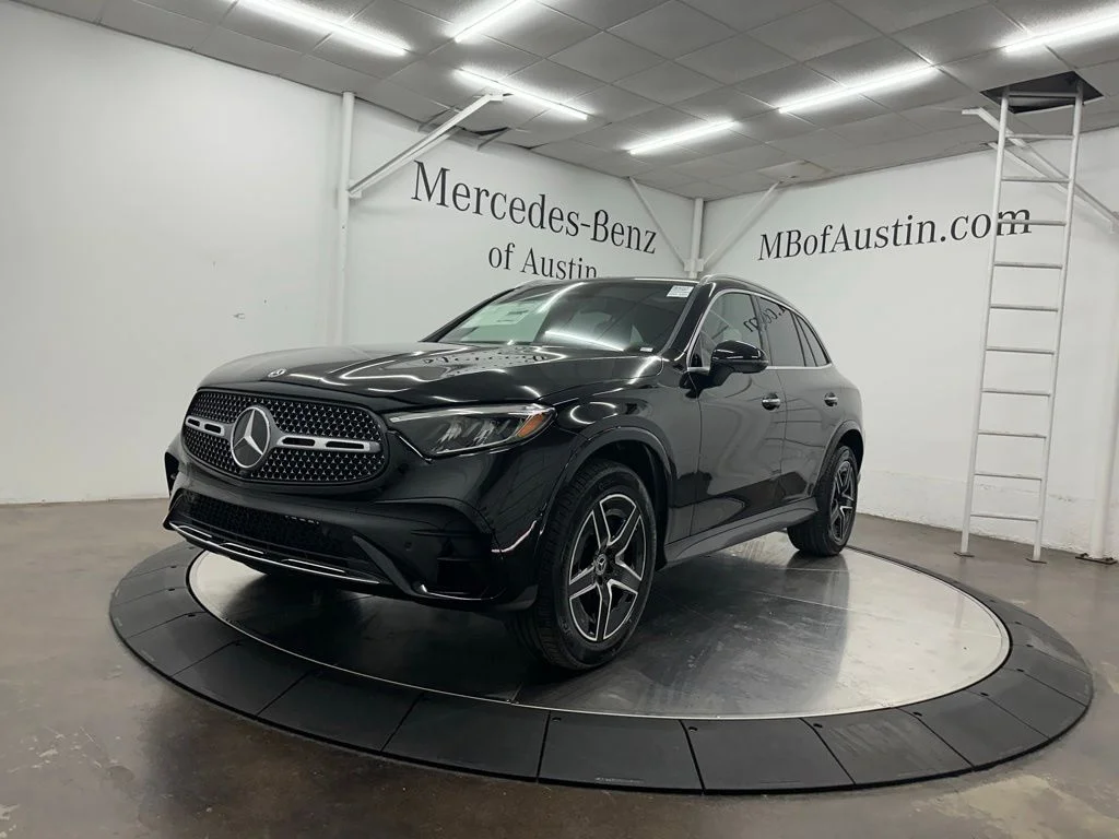 New 2026 Black Mercedes-Benz GLC 300 image 3