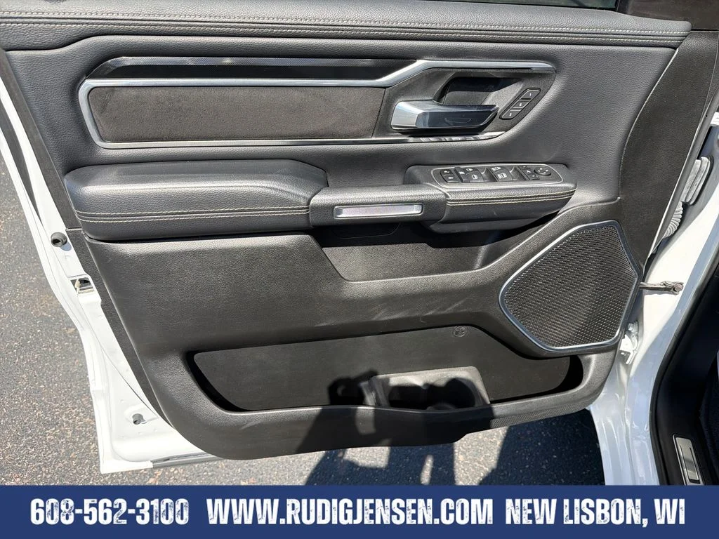 Used 2022 White Ram Laramie image 12