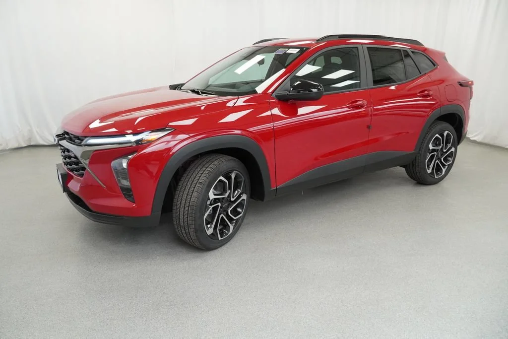 New 2026 Apex Red Chevrolet 2RS image 3