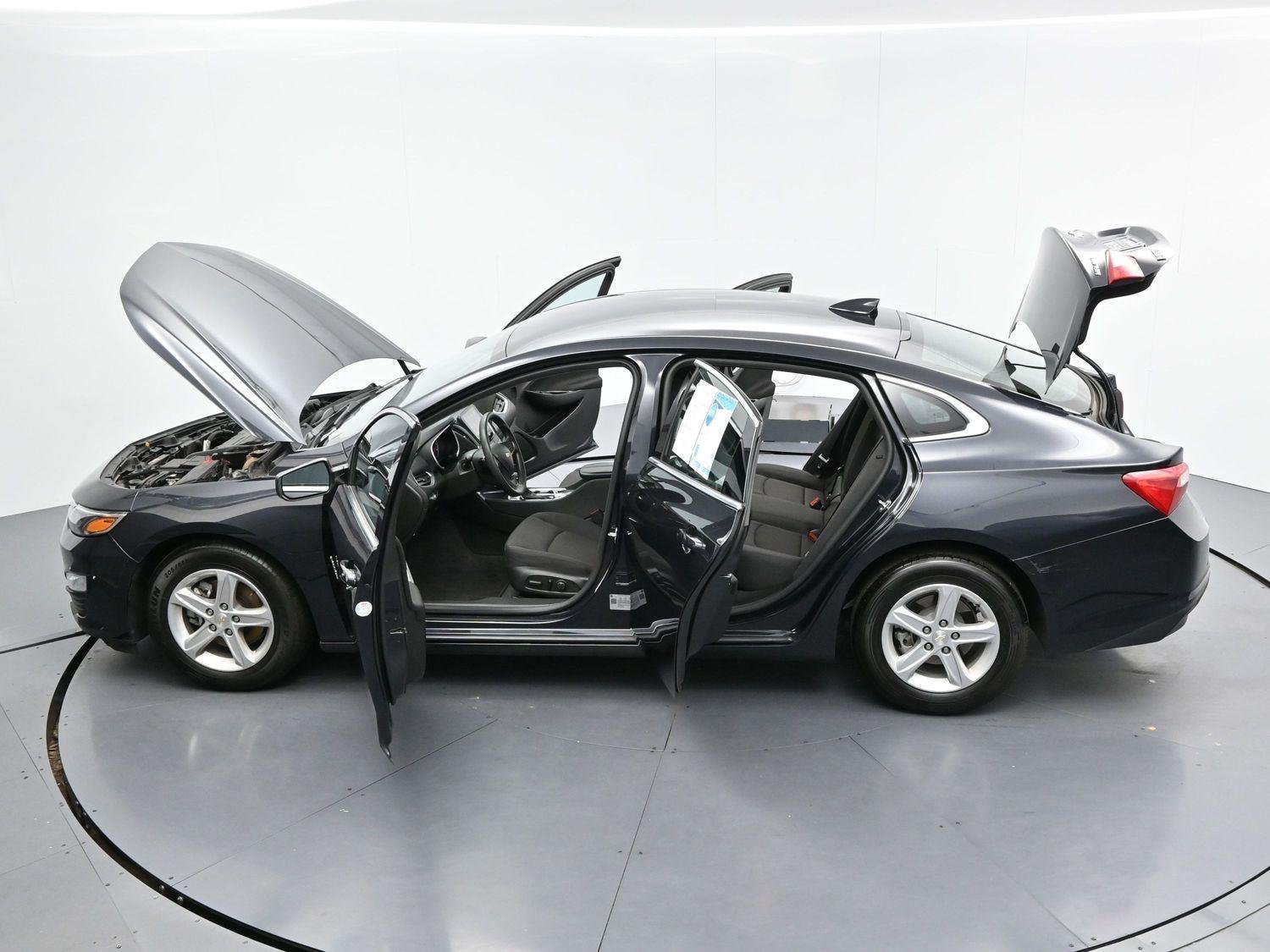 Used 2023 Dark Ash Metallic Chevrolet LT image 39