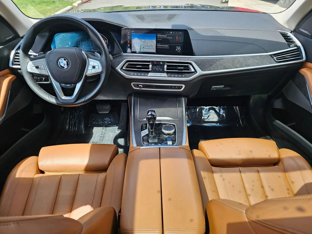 Used 2022  BMW xDrive40i image 20
