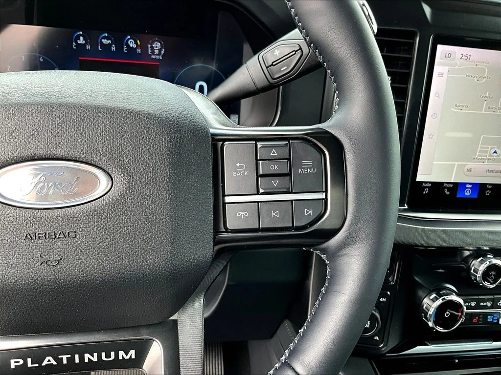 New 2026 Star White Metallic Tri-Coat Ford F-250® Platinum® image 22