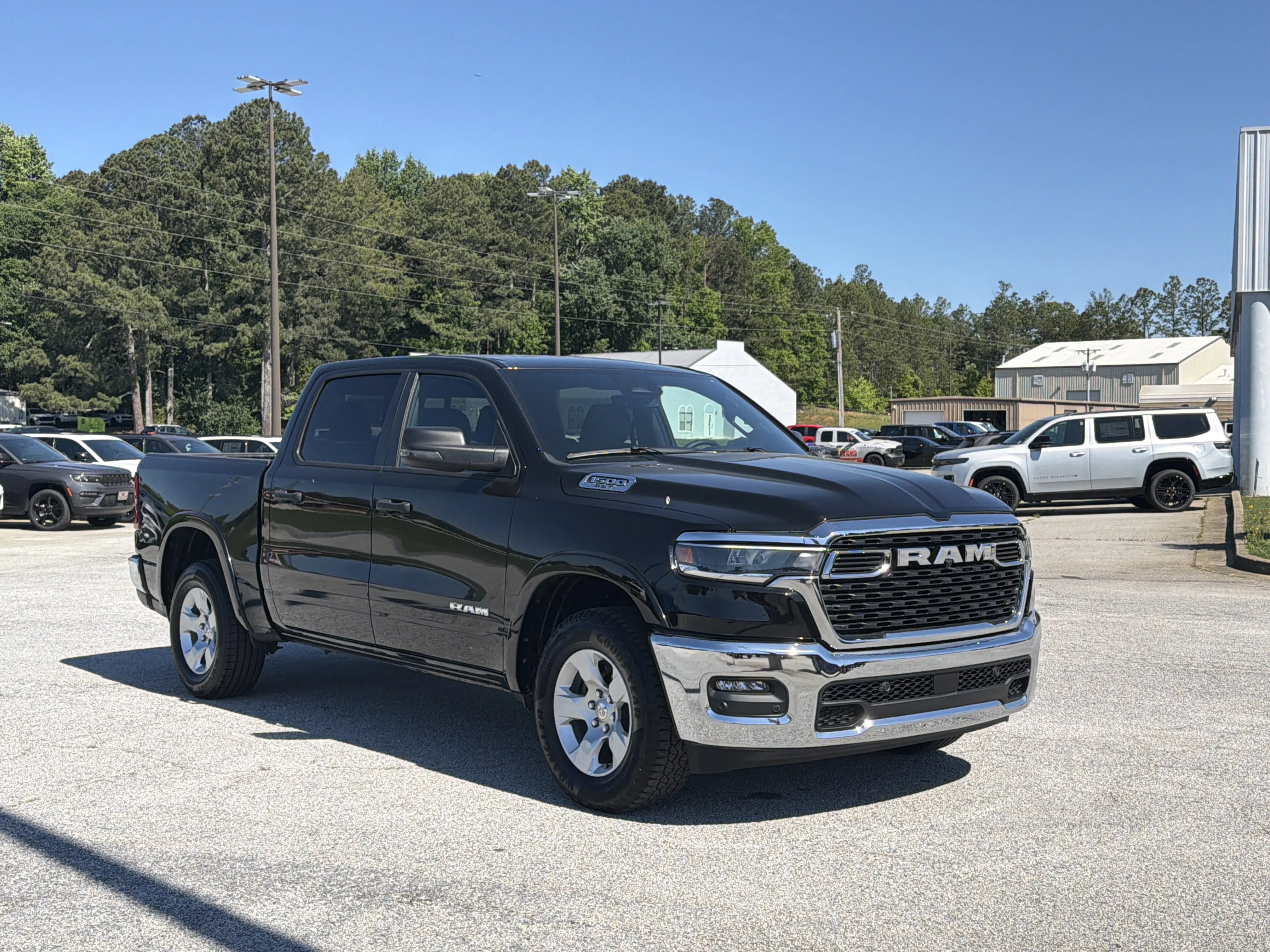 2025 RAM 1500 Big Horn/Lone Star 4x4 Crew Cab 5'7's photo