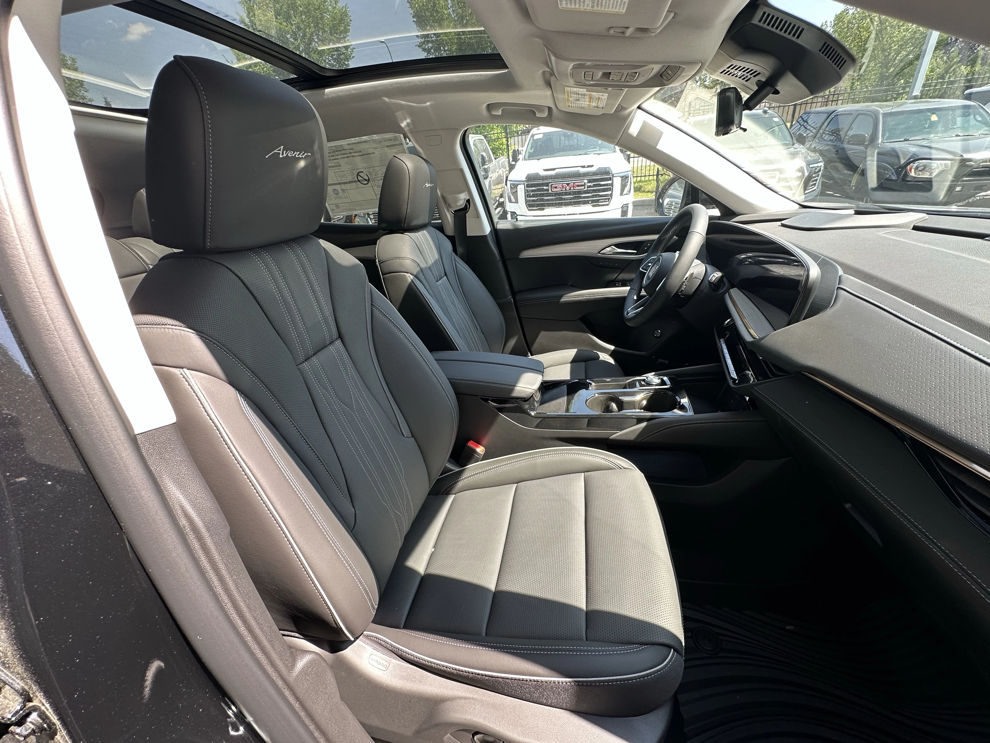 New 2026 Ebony Twilight Metallic Buick Avenir image 18