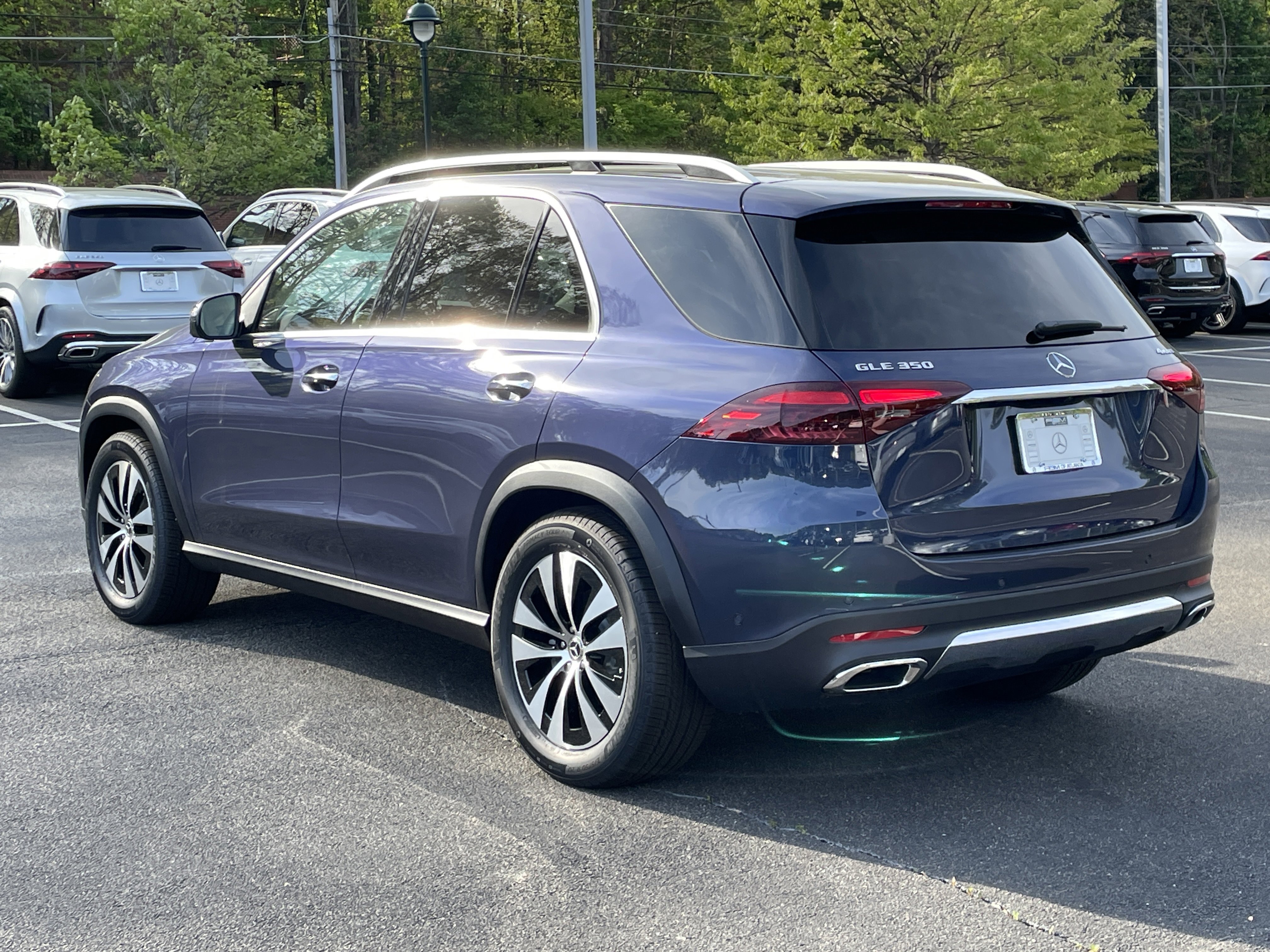 New 2026 Twilight Blue Metallic Mercedes-Benz GLE 350 4MATIC® SUV image 11