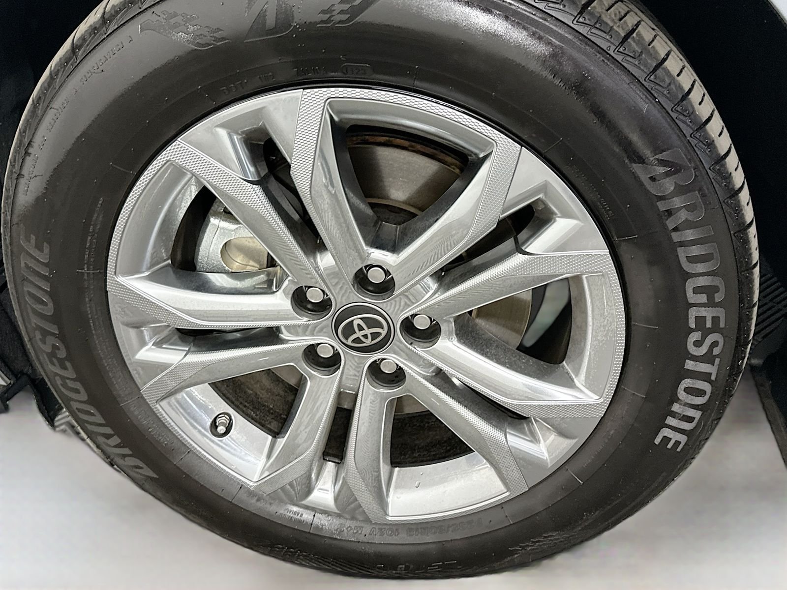 Used 2023 Cement Toyota XSE image 34