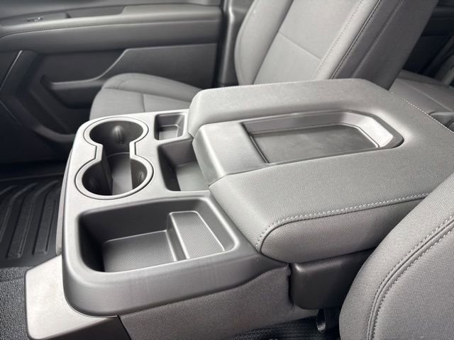 New 2026 Summit White Chevrolet Commercial image 11