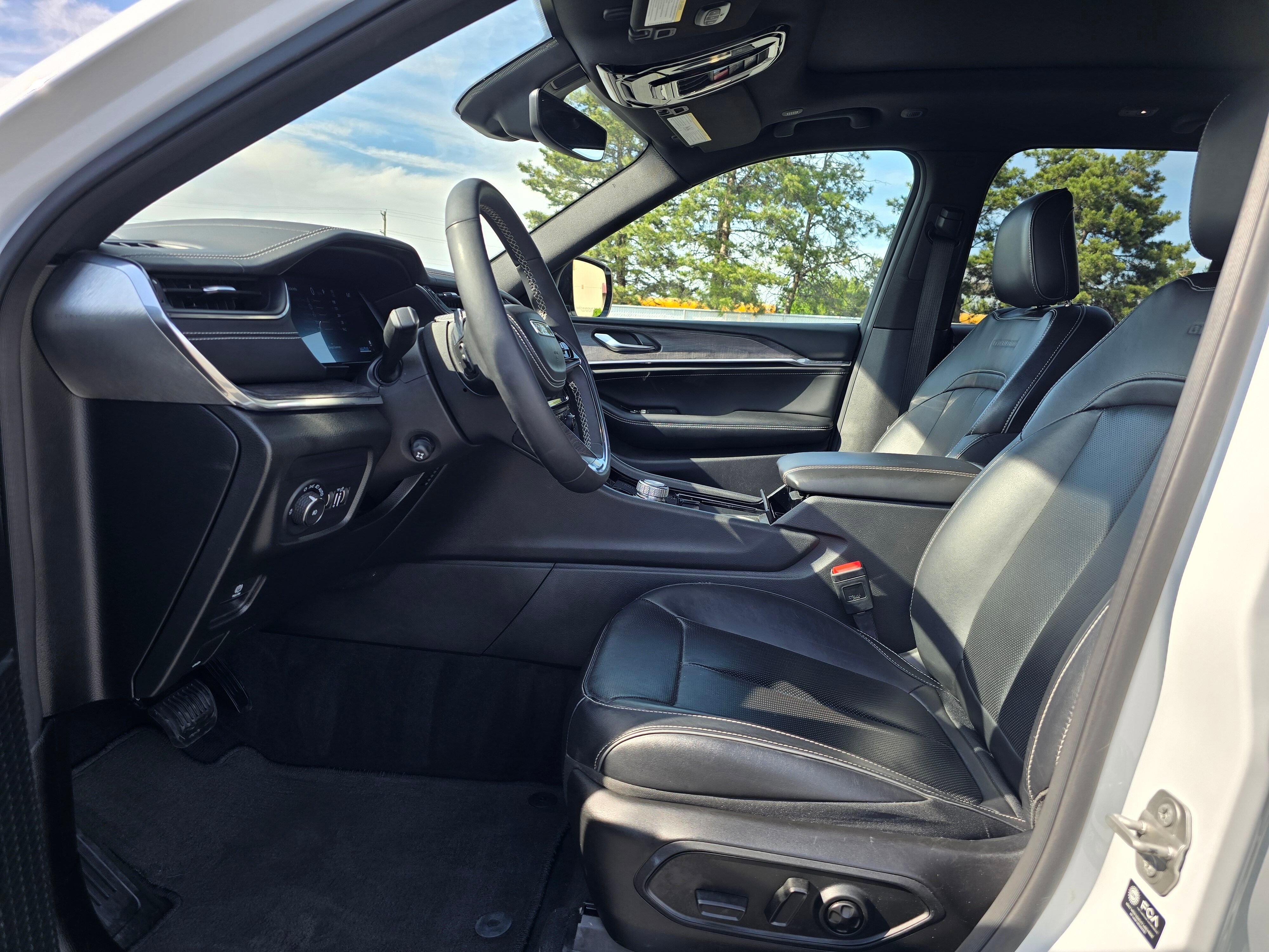 Used 2024 Bright White Clearcoat Jeep Overland image 43