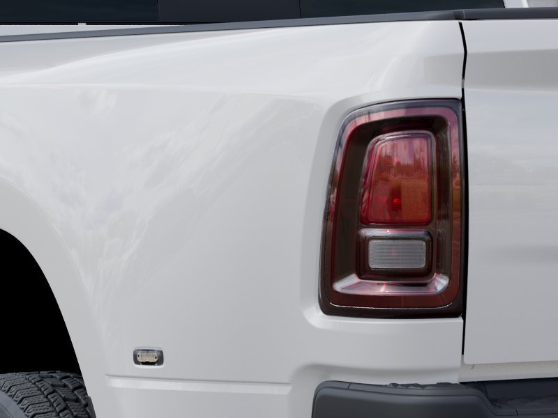 New 2026 Bright White Clear-Coat Exterior Paint RAM Tradesman image 6