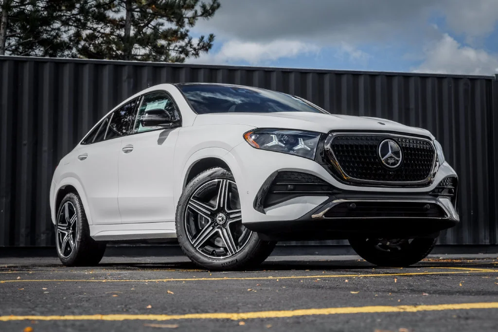 New 2027 Polar White Mercedes-Benz GLE450 image 1