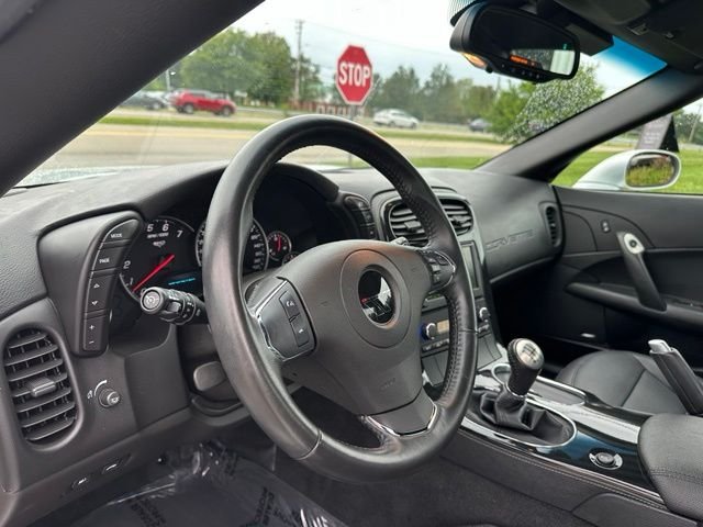 Used 2013 Silver Chevrolet Grand Sport image 14