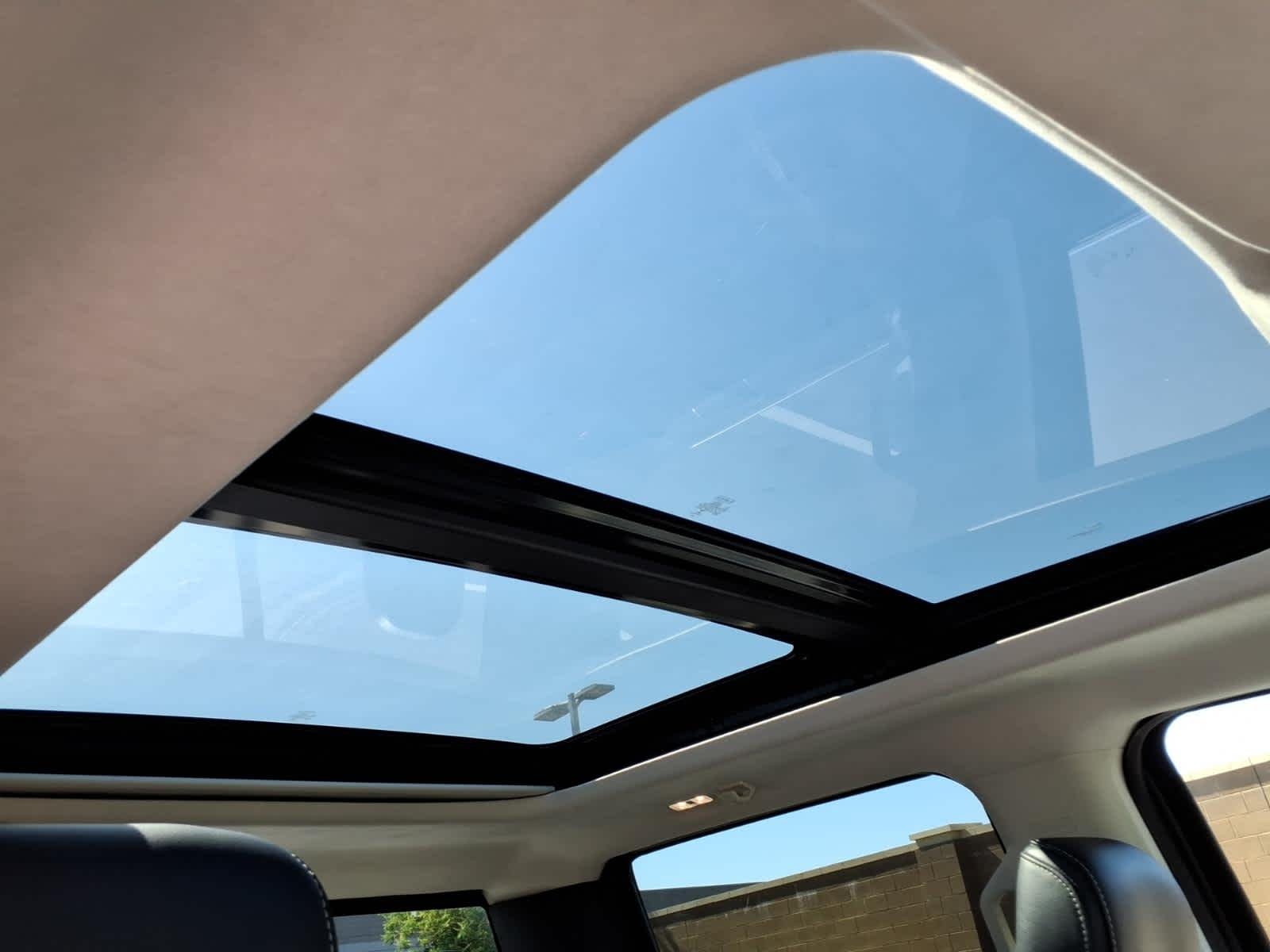 Used 2020 Magnetic Ford Limited image 17