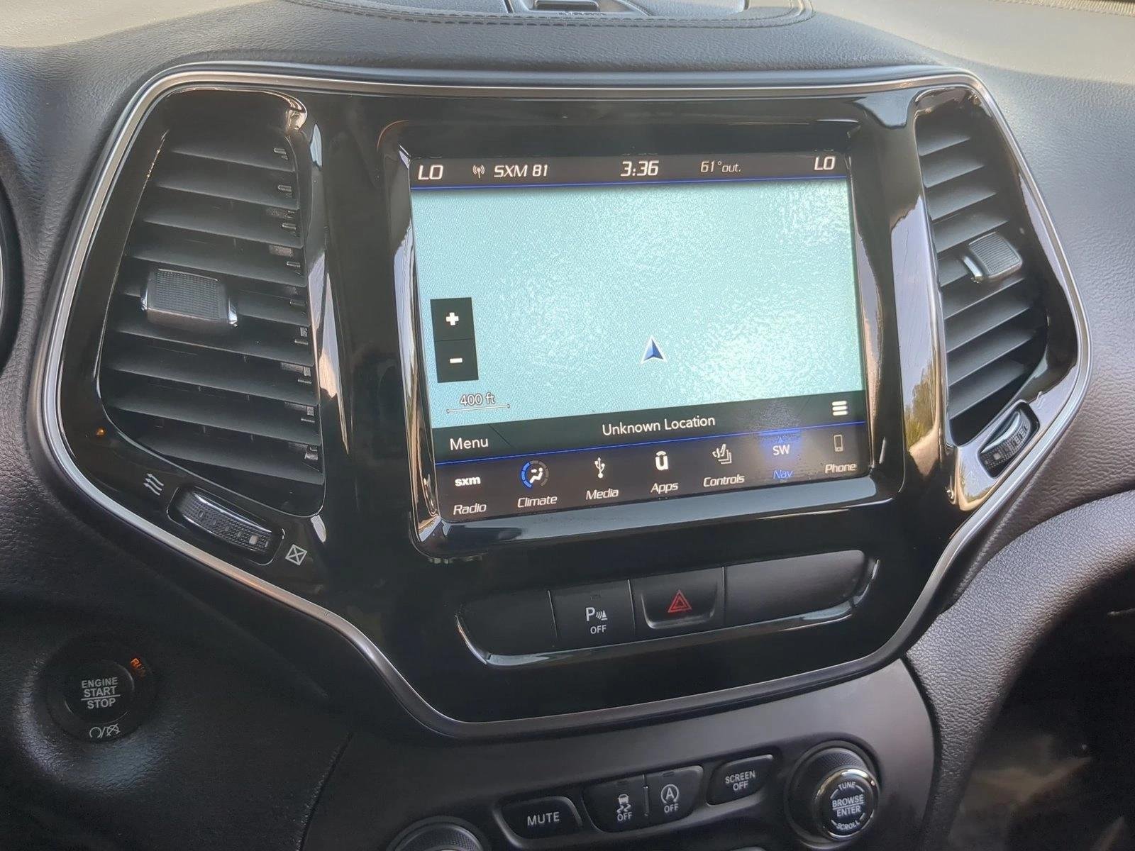 Used 2019 Bright White Clearcoat Jeep Limited image 12