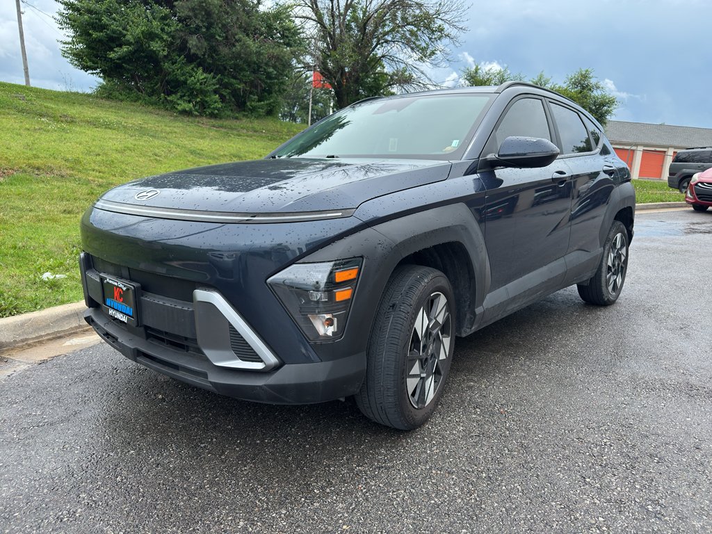 Used 2025 Denim Blue Hyundai SEL image 1