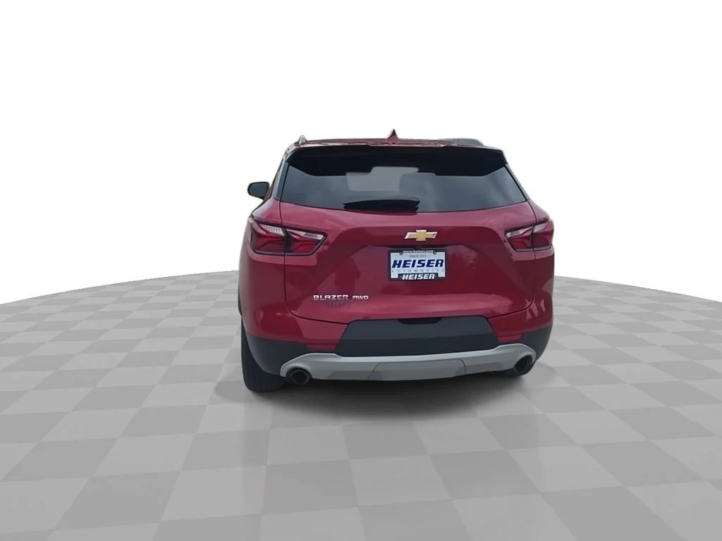 Used 2020 Red Chevrolet LT image 7