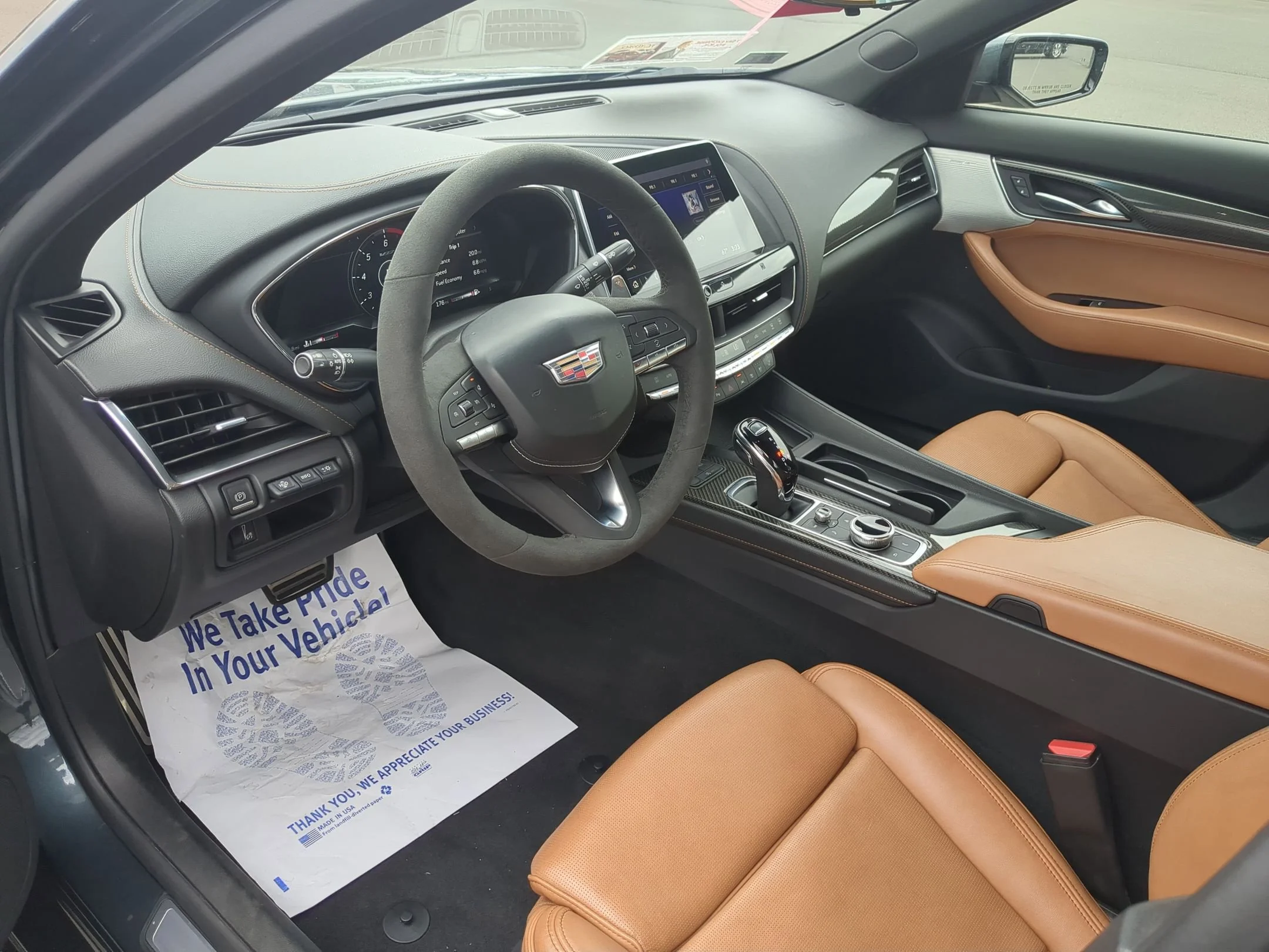 Used 2021 Shadow Metallic Cadillac V-Series image 9