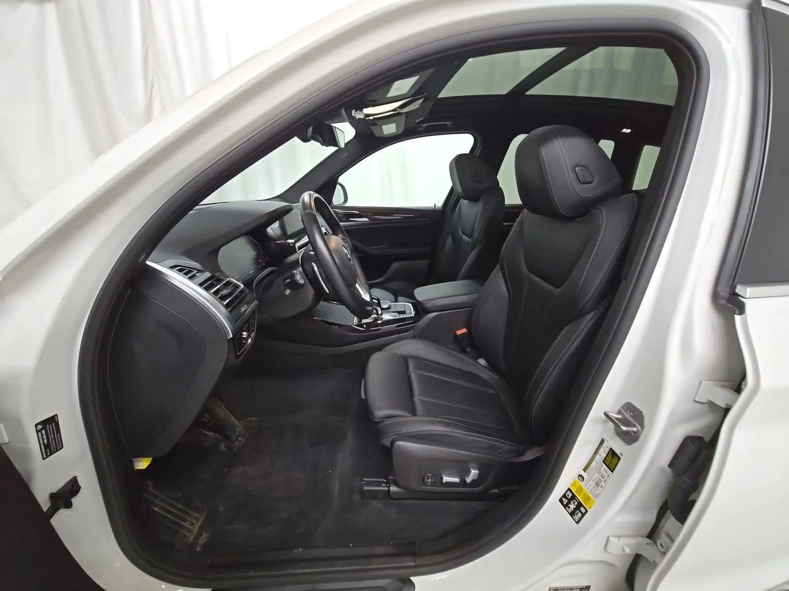 Certified Used 2024 Alpine White BMW xDrive30i image 8