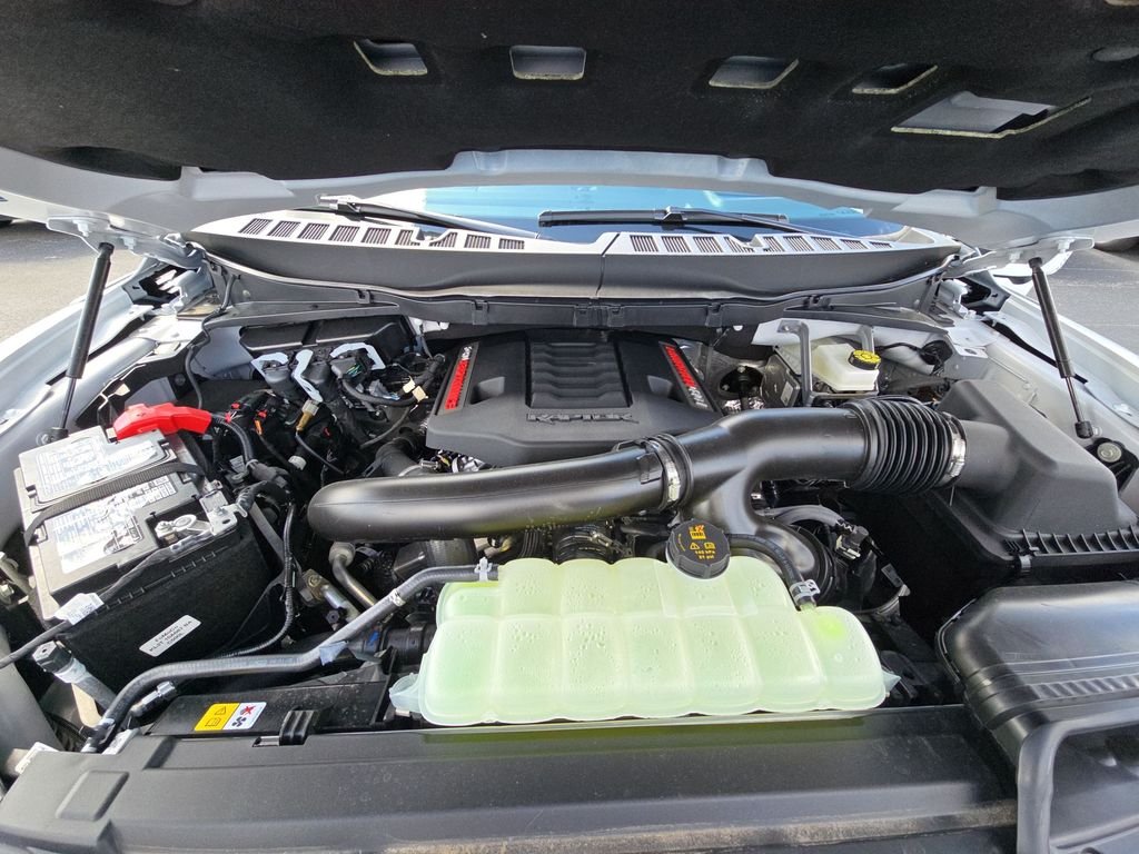 Used 2025 White Ford Raptor image 25