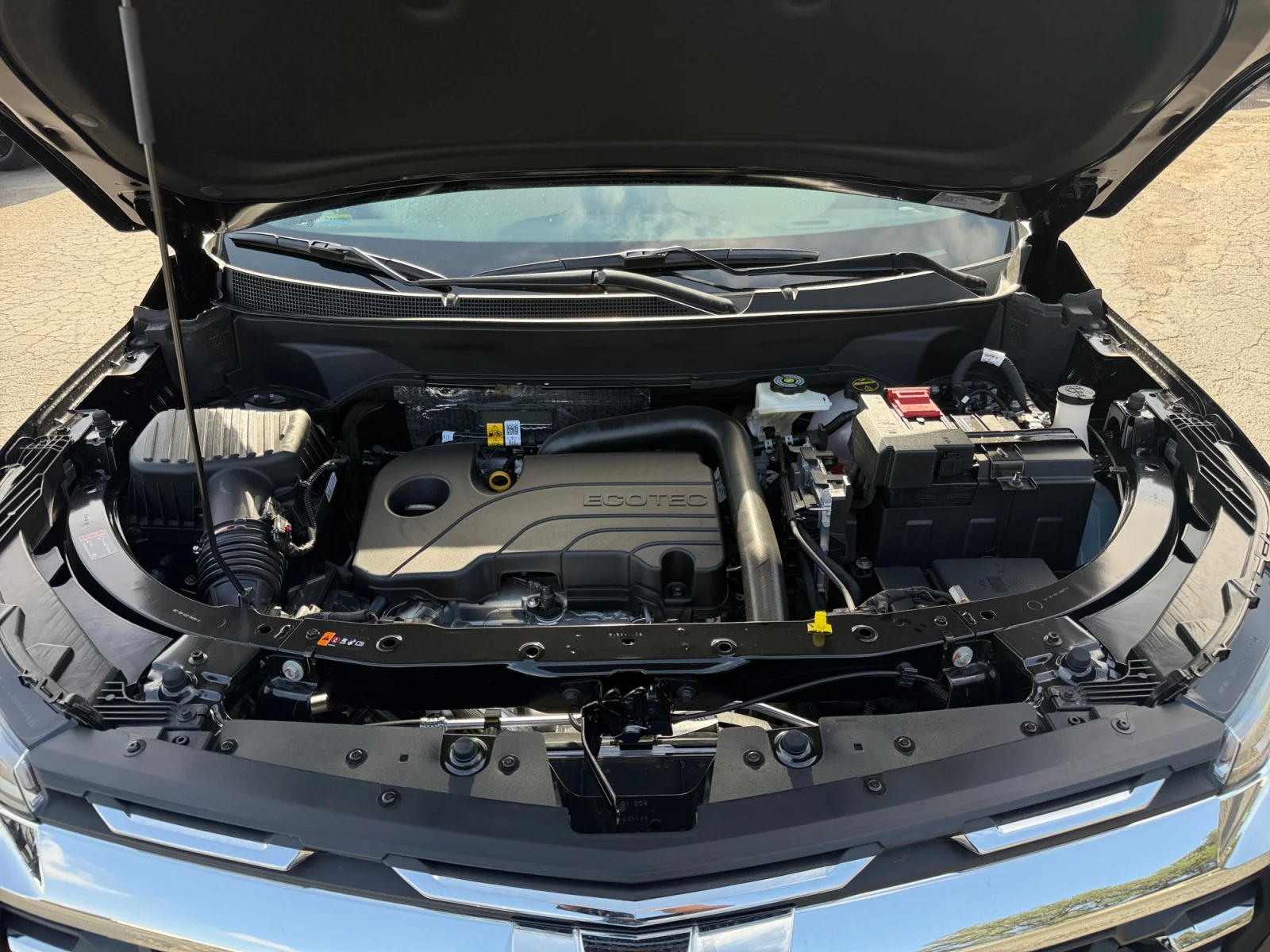New 2027 Mosaic Black Metallic Chevrolet LT image 20