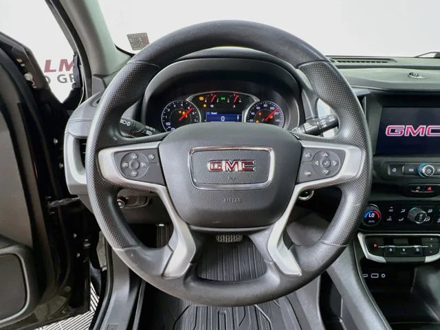 Used 2022 Black GMC SLE image 12
