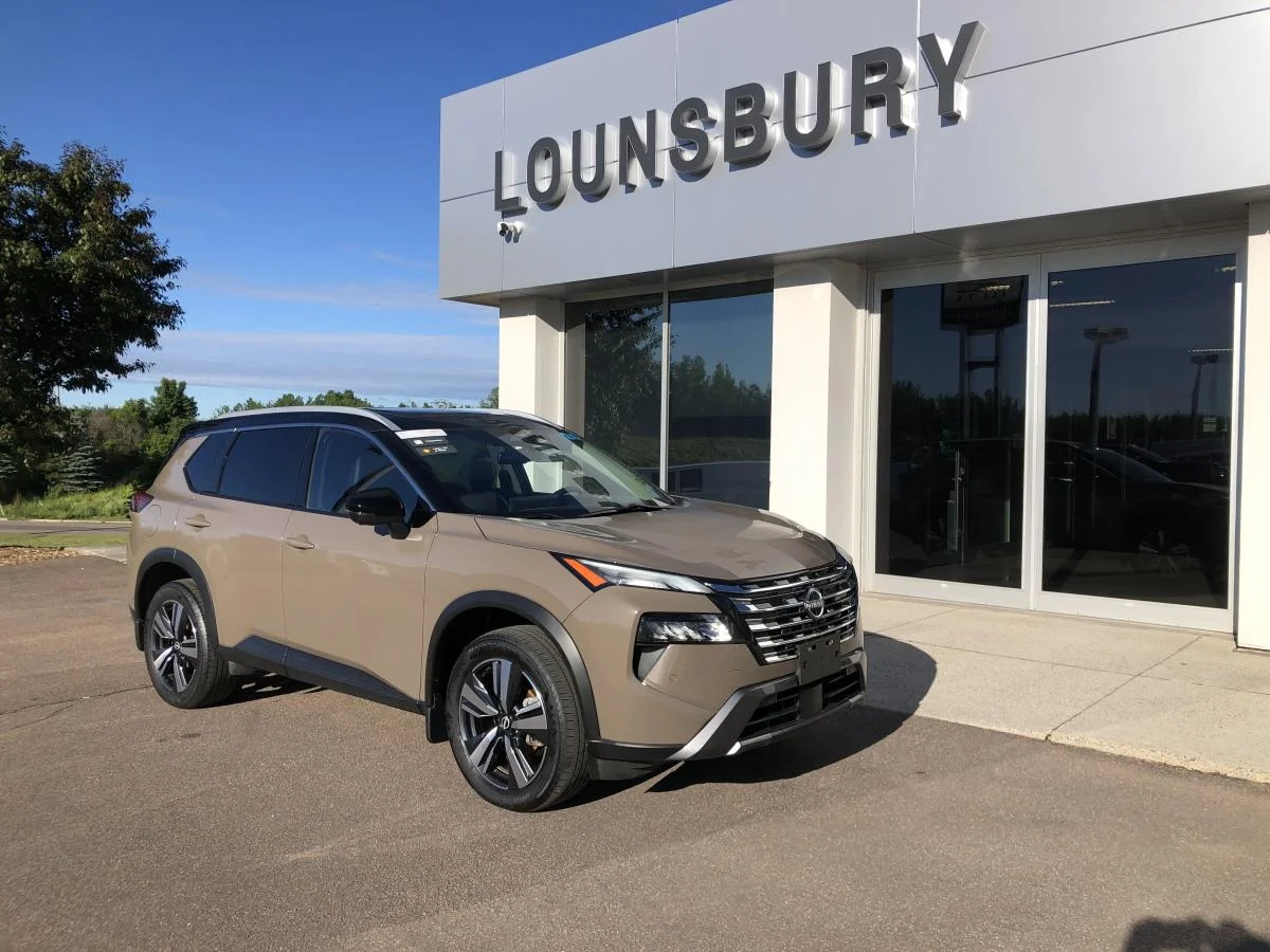Used 2024 Brown Nissan Awd Sl image 1