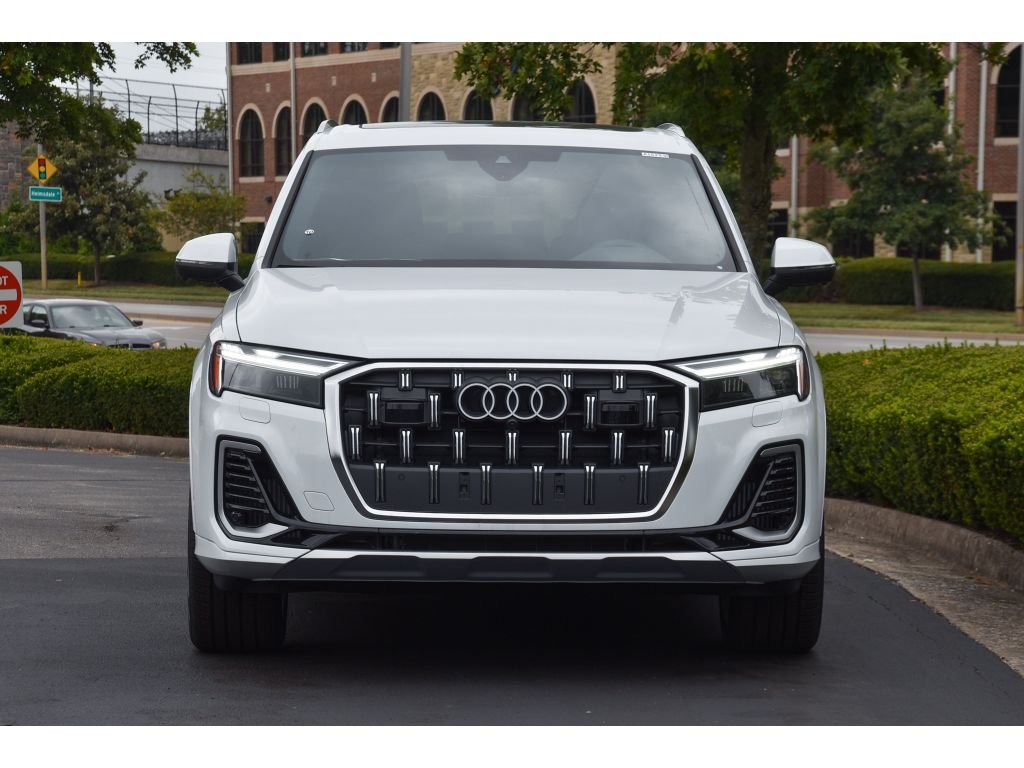 Used 2025 Whi Audi Premium Plus image 9